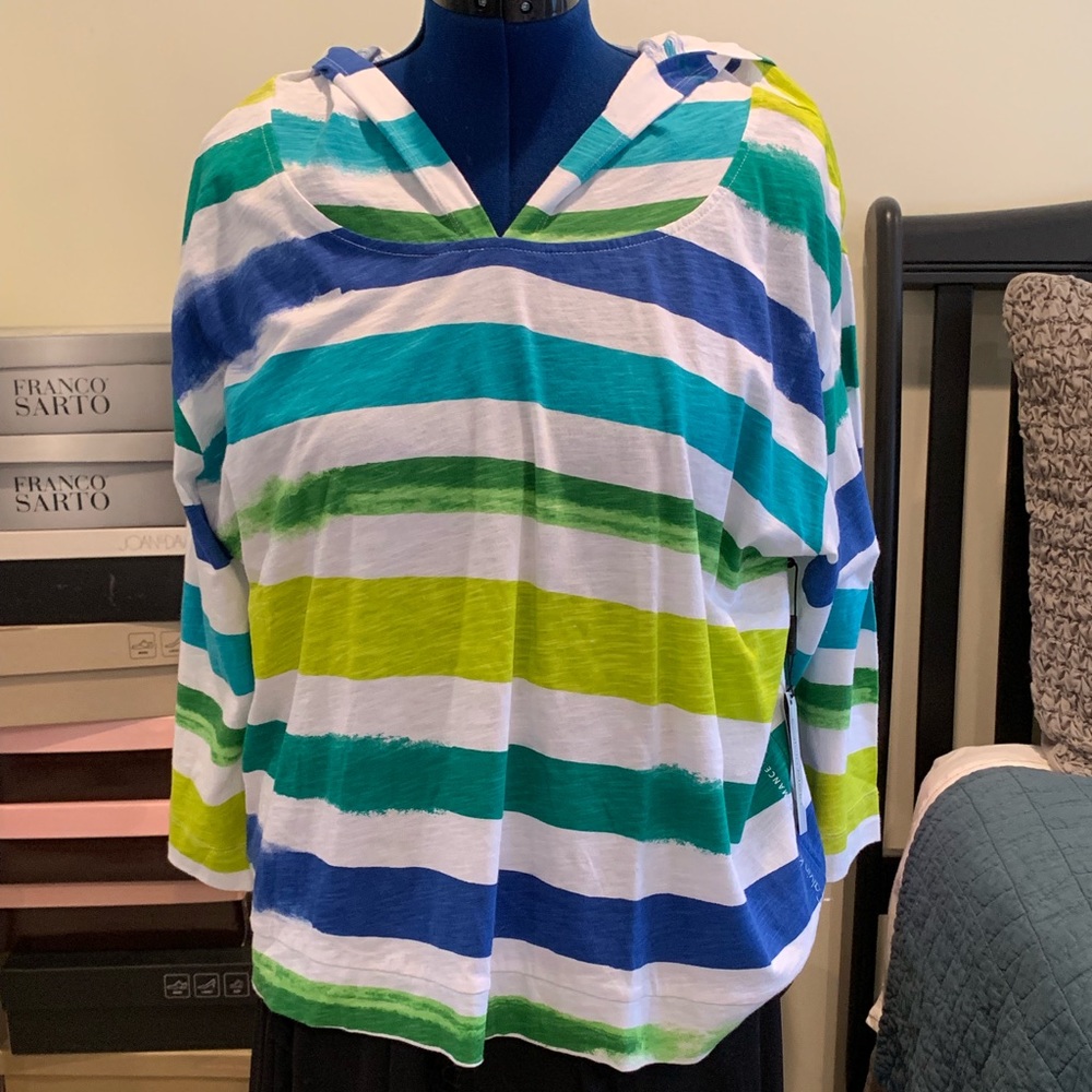 NWT Calvin Klein Performance Quick Dry Hooded Quarter Sleeve Striped Top